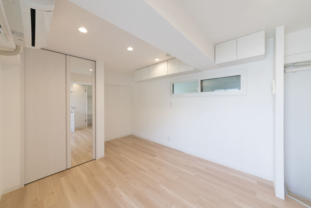 白を基調とした部屋