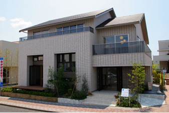 CENTURY　蔵のある家